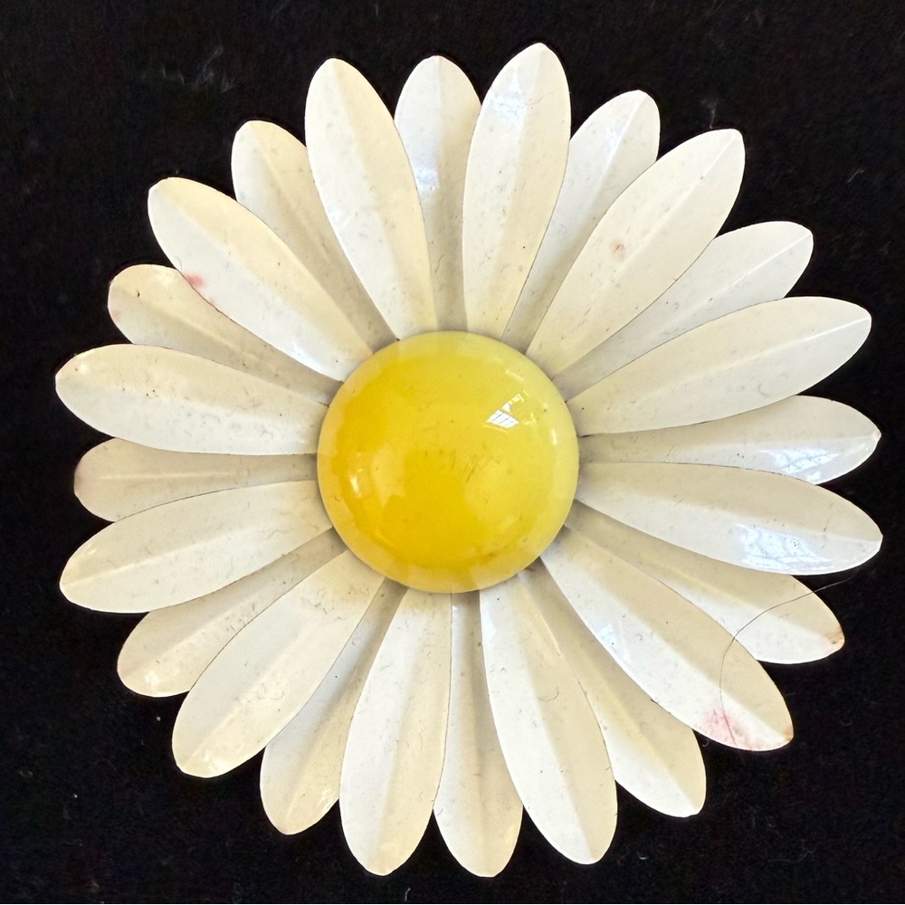 Vintage Enamel Daisy Flower Power Brooch 1960’s Large